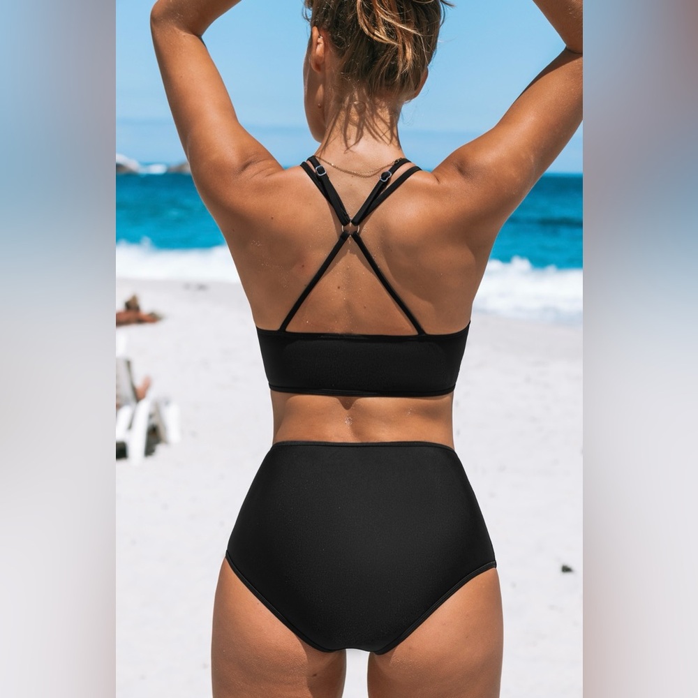 CUPSHE Dual Strap Bikini Bralette & Hipster Bottoms Set - Picture 2 of 10